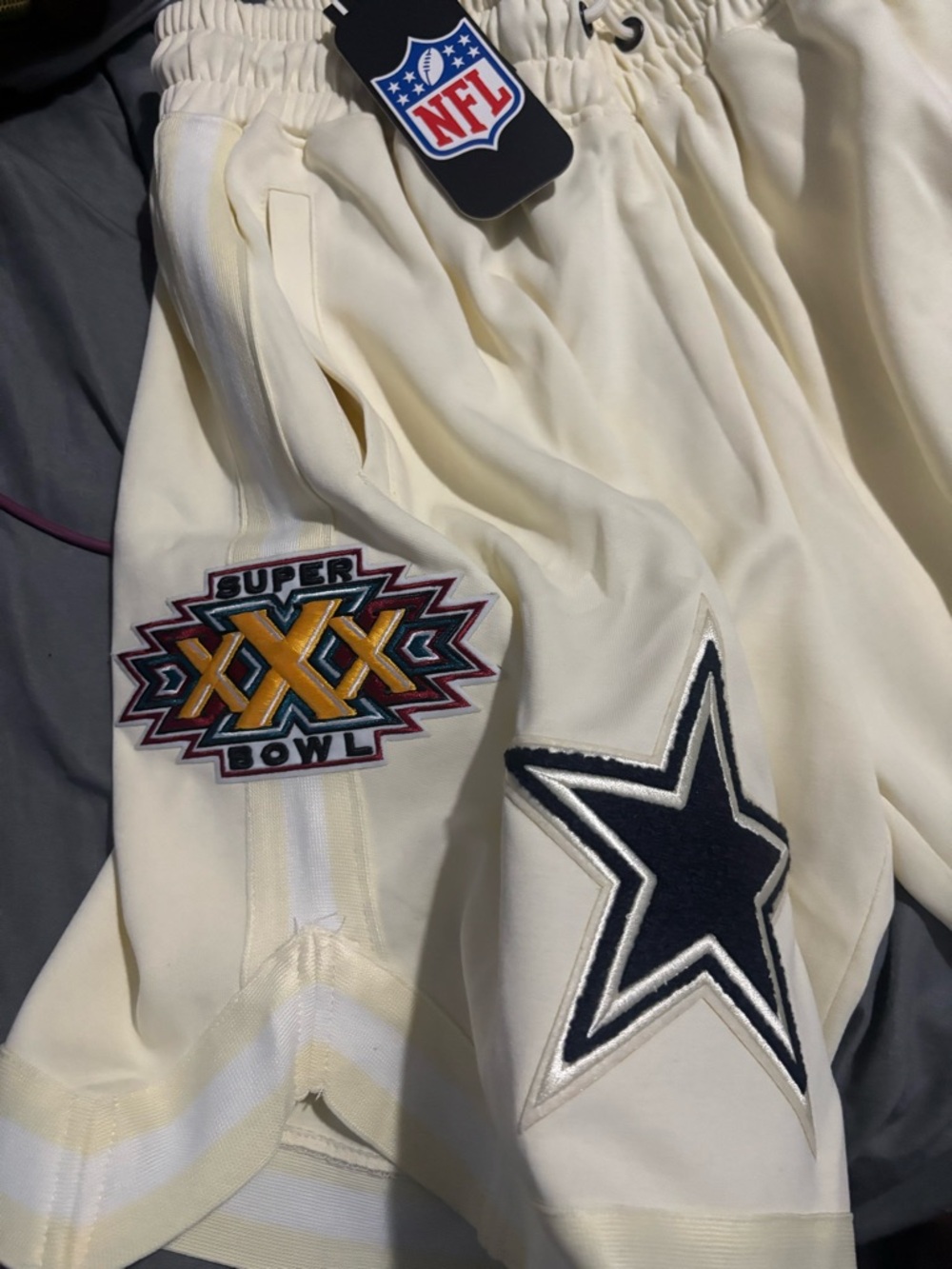 NFL Cream Elastic-Waist Athletic Shorts with Drawstring